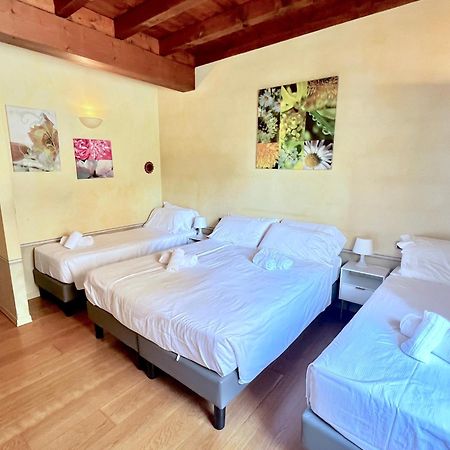 法拉利住宅酒店 Moniga del Garda 外观 照片