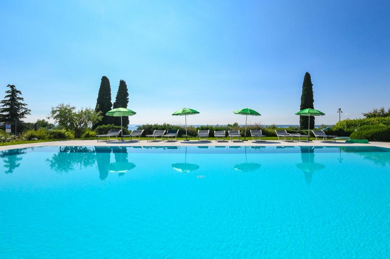 法拉利住宅酒店 Moniga del Garda 外观 照片