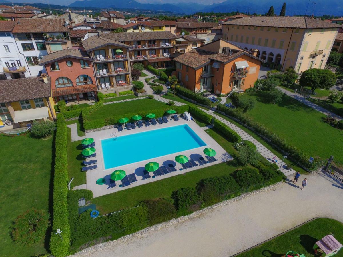 法拉利住宅酒店 Moniga del Garda 外观 照片